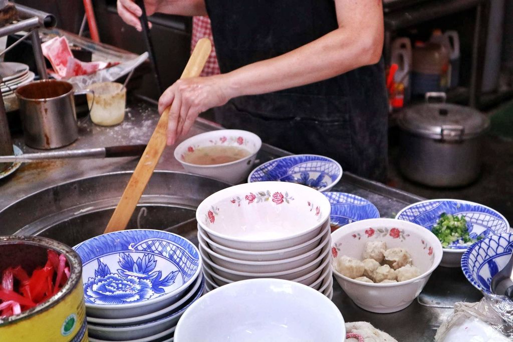 【宜蘭美食】火生麵店/火生餛飩麵店：宜蘭40年老店麻醬麵、餛飩湯傳統古早味 @女子的休假計劃