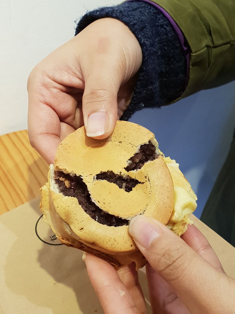 【台北南京三民站】有時候紅豆餅，文青店面爆漿雙餡車輪餅 /民生社區 @女子的休假計劃