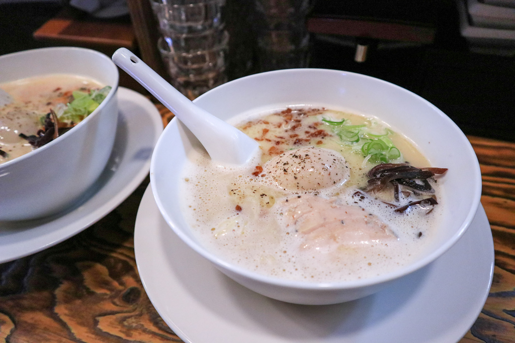 【韓國首爾美食】ORENO拉麵（오레노라멘）：比台灣更早獲得米其林的拉麵店，連續三年摘星米其林指南。 @女子的休假計劃