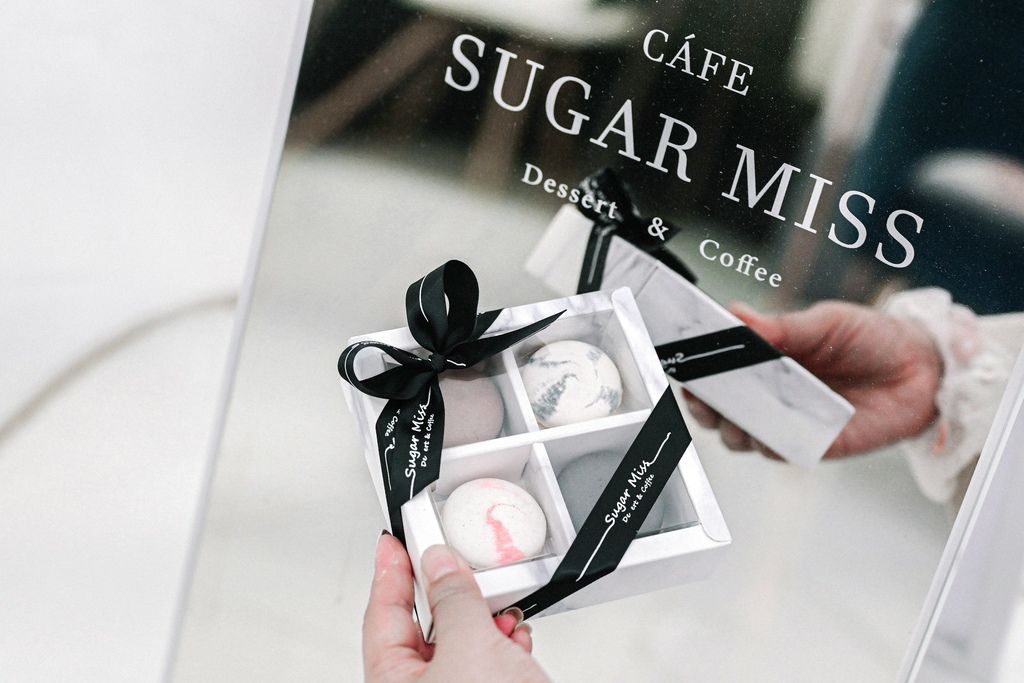 【台北東區咖啡廳外帶】Sugar Miss：大理石蛋糕像精品美的捨不得吃，抹茶千層蛋糕完美比例收服抹茶控的心！ @女子的休假計劃